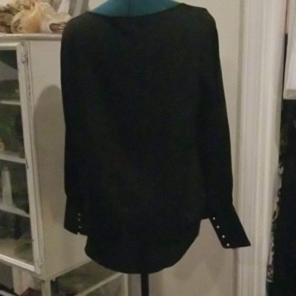 Anne Taylor Blouse with Pearl Buttons at Wrist